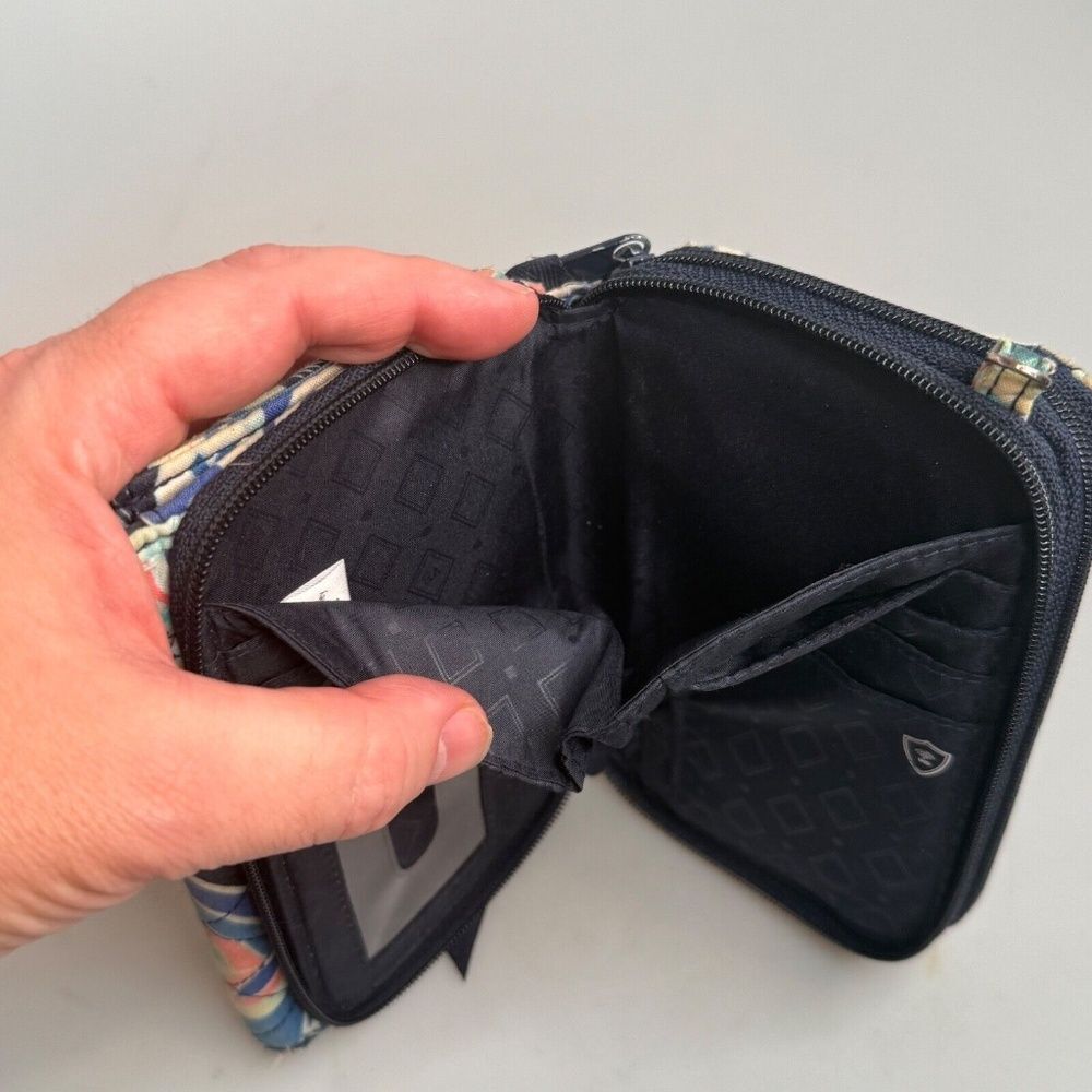 Vera Bradley 3-in-1 RFID Crossbody Wallet Wristlet Floral Blue Pink GUC - Picture 13 of 14